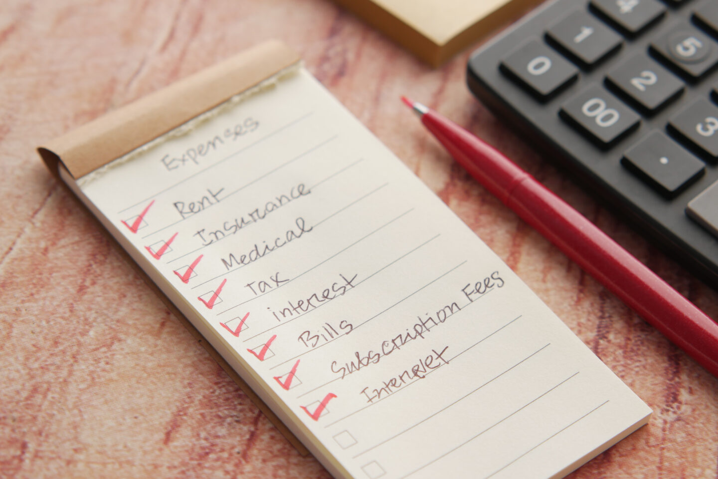 Year-End Tax Checklist: What You Should Do Before December 31